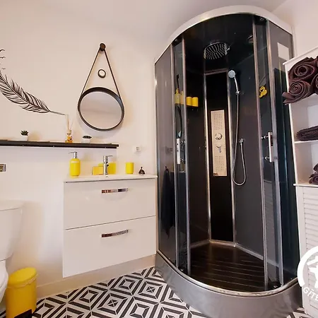 بيت للعطل La Douce Escapade Andouillé